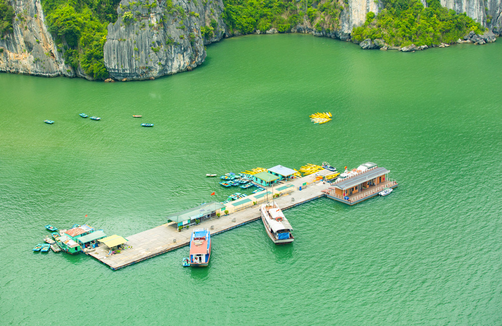 vue helicopter baie halong