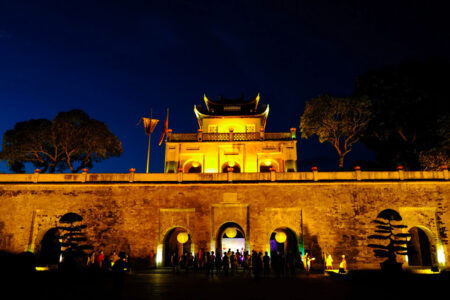 visite nocturne citadelle thang long hanoi